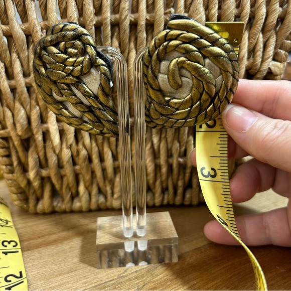 HANDMADE CLAY EARRINGS - Picture 7 of 8